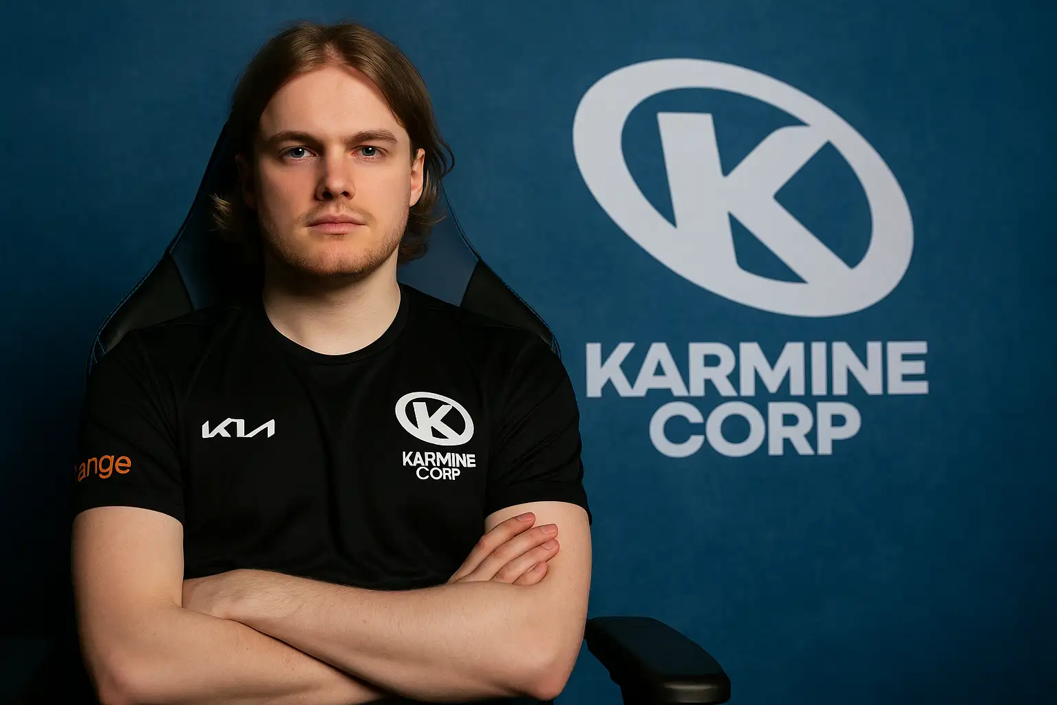 Portrait du joueur suédois Yike, jungler professionnel de League of Legends chez Karmine Corp en LEC 2025